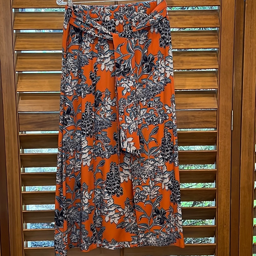 CABI Calypso Tie Front Maxi Skirt Size M
